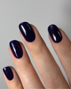 Alternative view of DARK - GEL POLISH nr.82 -10ml